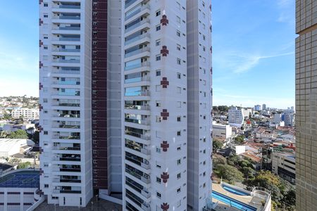 Apartamento para alugar com 151m², 2 quartos e 3 vagas Apartamento para alugar com 151m², 2 quartos e 3 vagasVista - Quarto 2 - Suíte