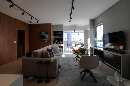 Apartamento para alugar com 151m², 2 quartos e 3 vagas Apartamento para alugar com 151m², 2 quartos e 3 vagasSala