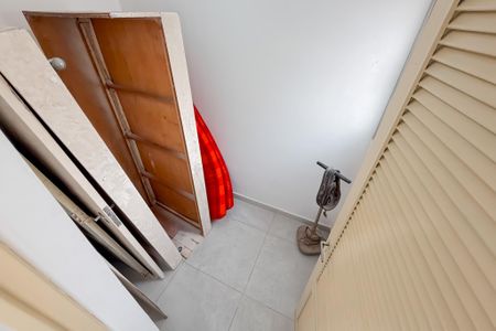 Apartamento à venda com 82m², 2 quartos e sem vaga Apartamento à venda com 82m², 2 quartos e sem vagaQuarto de Serviço