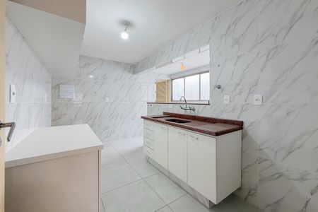 Apartamento à venda com 82m², 2 quartos e sem vaga Apartamento à venda com 82m², 2 quartos e sem vagaCozinha