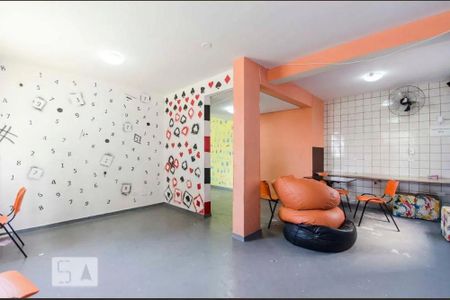 Apartamento para alugar com 55m², 3 quartos e 1 vaga Apartamento para alugar com 55m², 3 quartos e 1 vagaÁrea comum - Salão de jogos