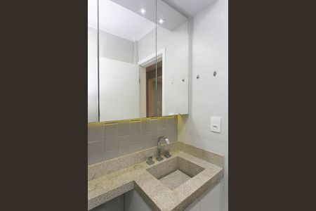 Apartamento para alugar com 55m², 3 quartos e 1 vaga Apartamento para alugar com 55m², 3 quartos e 1 vagaBanheiro