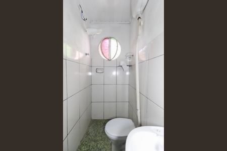 Casa para alugar com 50m², 1 quarto e sem vaga Casa para alugar com 50m², 1 quarto e sem vagaBanheiro