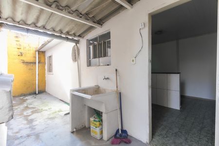 Casa para alugar com 50m², 1 quarto e sem vaga Casa para alugar com 50m², 1 quarto e sem vagaÁrea de serviço