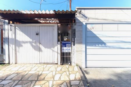 Casa para alugar com 50m², 1 quarto e sem vaga Casa para alugar com 50m², 1 quarto e sem vagaFachada