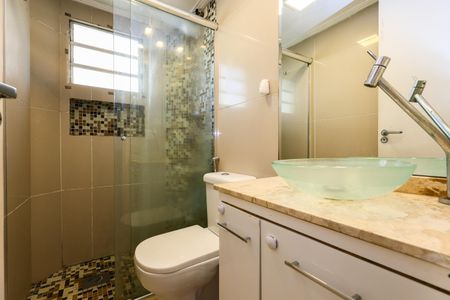 Banheiro de apartamento à venda com 2 quartos, 53m² em Morumbi, São Paulo