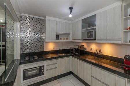Apartamento à venda com 65m², 3 quartos e 1 vagaCozinha e Área de Serviço