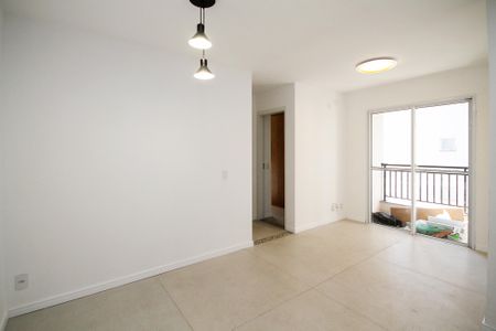 Sala de apartamento para alugar com 2 quartos, 54m² em Jardim Recanto Suave, Cotia