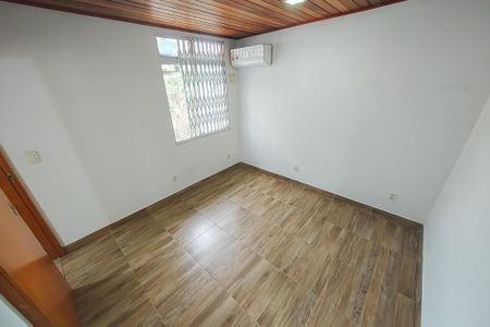 Apartamento à venda com 80m², 4 quartos e 2 vagas Apartamento à venda com 80m², 4 quartos e 2 vagasQuarto 3