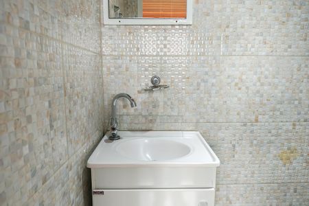 Apartamento à venda com 80m², 4 quartos e 2 vagas Apartamento à venda com 80m², 4 quartos e 2 vagasBanheiro da Suite