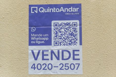 Apartamento à venda com 80m², 4 quartos e 2 vagas Apartamento à venda com 80m², 4 quartos e 2 vagasPlaca