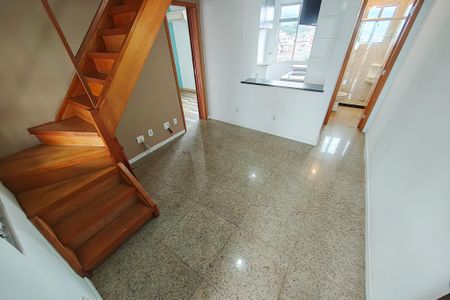 Apartamento à venda com 80m², 4 quartos e 2 vagas Apartamento à venda com 80m², 4 quartos e 2 vagasSala