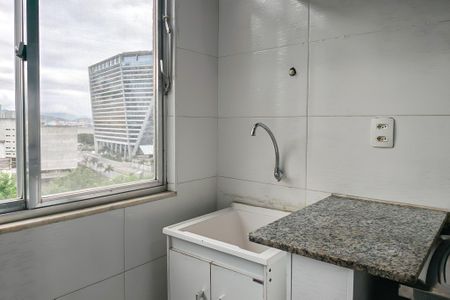 Apartamento à venda com 80m², 4 quartos e 2 vagas Apartamento à venda com 80m², 4 quartos e 2 vagasCozinha