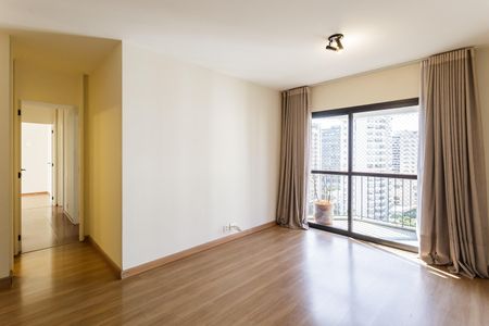 Apartamento para alugar com 3 quartos, 90m² em Indianópolis, São Paulo