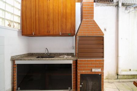 Casa de condomínio para alugar com 85m², 3 quartos e 1 vagaChurrasqueira