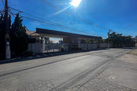 Casa de condomínio para alugar com 85m², 3 quartos e 1 vagaFachada Condomínio