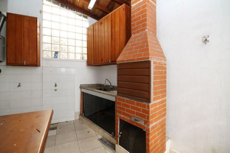 Casa de condomínio para alugar com 85m², 3 quartos e 1 vagaChurrasqueira