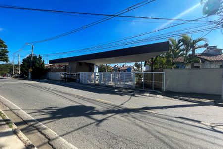 Casa de condomínio para alugar com 85m², 3 quartos e 1 vagaFachada Condomínio