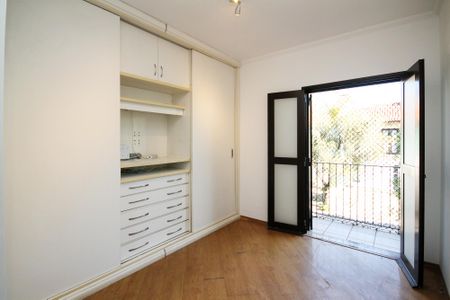 Casa de condomínio para alugar com 85m², 3 quartos e 1 vagaSuíte