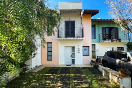 Fachada Casa de casa de condomínio para alugar com 3 quartos, 85m² em Granja Viana, Cotia