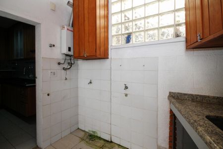 Casa de condomínio para alugar com 85m², 3 quartos e 1 vagaLavanderia