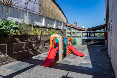 Apartamento para alugar com 74m², 3 quartos e 1 vaga Apartamento para alugar com 74m², 3 quartos e 1 vagaÁrea comum - Playground
