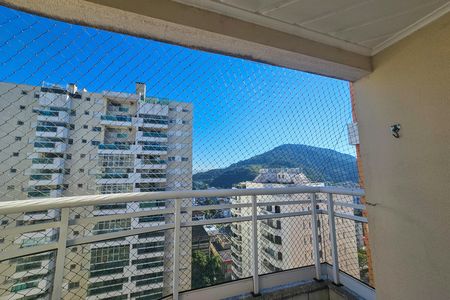 Apartamento para alugar com 190m², 3 quartos e 3 vagas