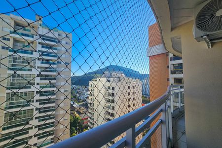 Apartamento para alugar com 190m², 3 quartos e 3 vagas