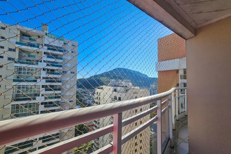 Apartamento para alugar com 190m², 3 quartos e 3 vagas