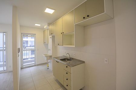 Apartamento para alugar com 58m², 2 quartos e 1 vaga Apartamento para alugar com 58m², 2 quartos e 1 vagaCozinha e Área de Serviço