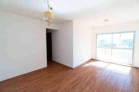 Sala de apartamento para alugar com 3 quartos, 75m² em Vila da Saúde, São Paulo