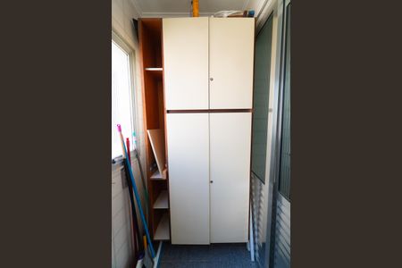 Apartamento para alugar com 75m², 3 quartos e 1 vaga Apartamento para alugar com 75m², 3 quartos e 1 vagaÁrea de Serviço