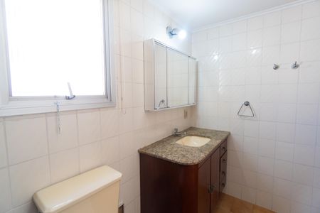 Apartamento para alugar com 75m², 3 quartos e 1 vaga Apartamento para alugar com 75m², 3 quartos e 1 vagaBanheiro