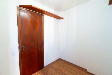 Apartamento para alugar com 75m², 3 quartos e 1 vaga Apartamento para alugar com 75m², 3 quartos e 1 vagaQuarto 3