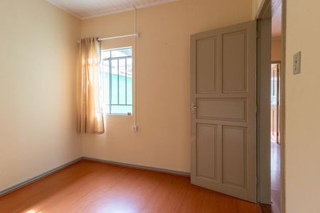 Casa à venda com 115m², 3 quartos e 1 vaga Casa à venda com 115m², 3 quartos e 1 vagaQuarto 3