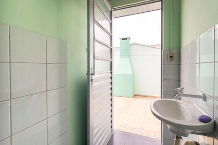 Casa à venda com 115m², 3 quartos e 1 vaga Casa à venda com 115m², 3 quartos e 1 vagaBanheiro de serviço