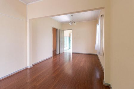 Casa à venda com 115m², 3 quartos e 1 vaga Casa à venda com 115m², 3 quartos e 1 vagaSala