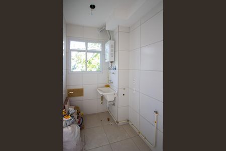 Área de Serviço de apartamento para alugar com 2 quartos, 42m² em Neves, São Gonçalo