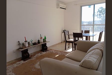 Sala de apartamento para alugar com 2 quartos, 58m² em Itanhangá, Rio de Janeiro