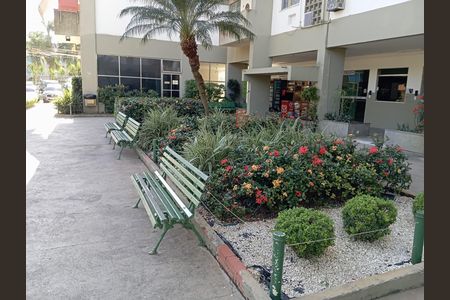 Apartamento à venda com 58m², 2 quartos e 1 vaga Apartamento à venda com 58m², 2 quartos e 1 vagaÁrea externa