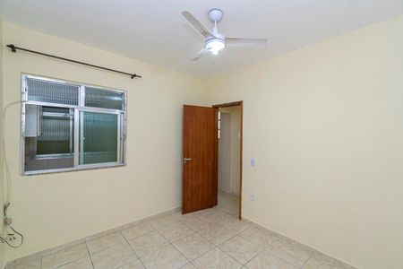 Quarto 1 de casa para alugar com 2 quartos, 60m² em Olaria, Rio de Janeiro