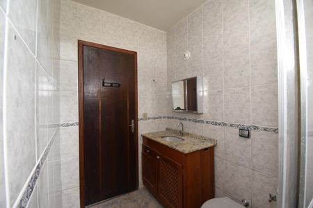 Casa para alugar com 250m², 3 quartos e 4 vagasBanheiro 2