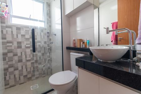 Apartamento para alugar com 45m², 2 quartos e 1 vaga Apartamento para alugar com 45m², 2 quartos e 1 vagaBanheiro