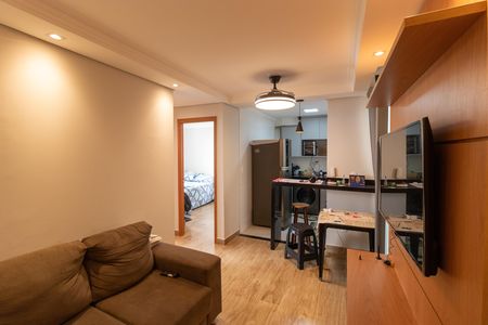 Apartamento para alugar com 45m², 2 quartos e 1 vaga Apartamento para alugar com 45m², 2 quartos e 1 vagaSalas
