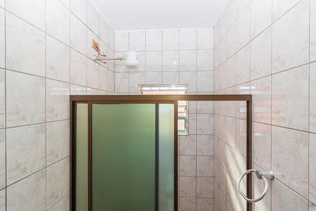 Casa à venda com 126m², 4 quartos e 2 vagasBanheiro 2