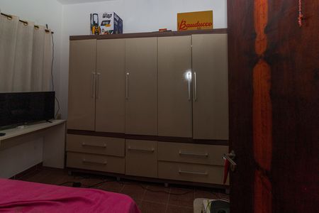 Casa à venda com 126m², 4 quartos e 2 vagasQuarto 3