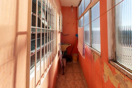 Casa à venda com 126m², 4 quartos e 2 vagasÁrea de Serviço 1