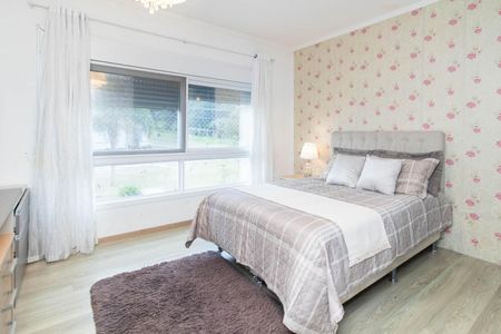 Quarto 1 de casa de condomínio para alugar com 3 quartos, 239m² em Hípica, Porto Alegre