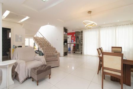 Sala de casa de condomínio para alugar com 3 quartos, 239m² em Hípica, Porto Alegre