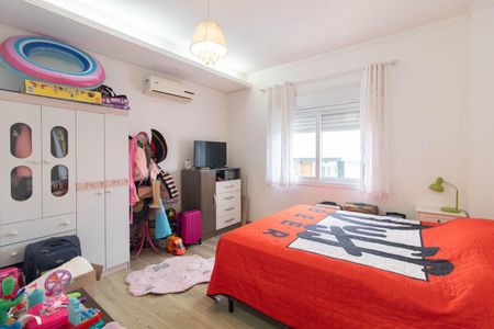 Casa de condomínio para alugar com 239m², 3 quartos e 3 vagasQuarto 2